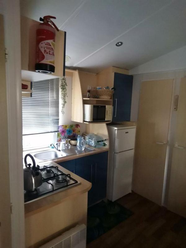 Mobilhome L'Oasis Camping Le Clos Cottet Angles  Ngoại thất bức ảnh